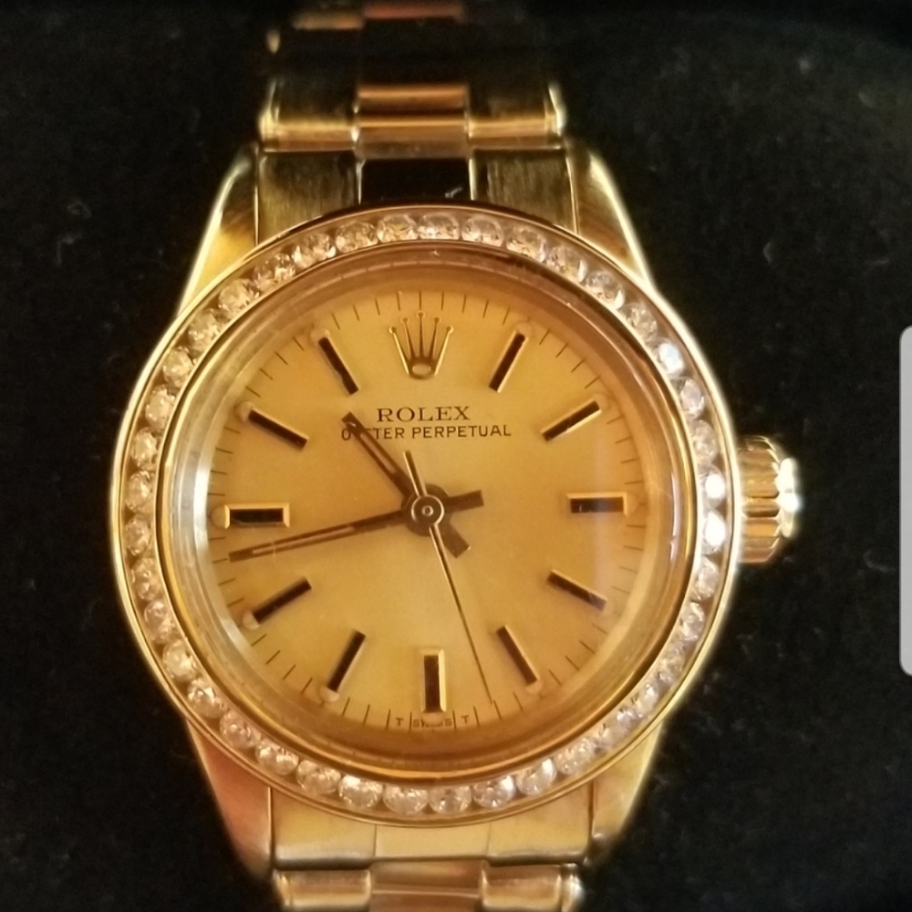 Vintage 70's Ladies Rolex Watch 14kt Gold